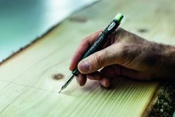 Pica 7070 Fine Dry Markeerpotlood -Meubelgereedschap Winkel 7070 fine dry use 2 print.jpg 1200x600 57740ebc88