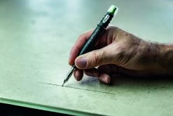 Pica 7070 Fine Dry Markeerpotlood -Meubelgereedschap Winkel 7070 fine dry use 9 print.jpg 1200x600 54542ebc88